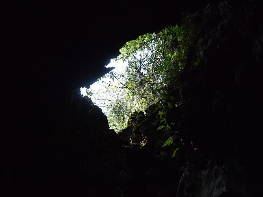 Mawsmai Cave